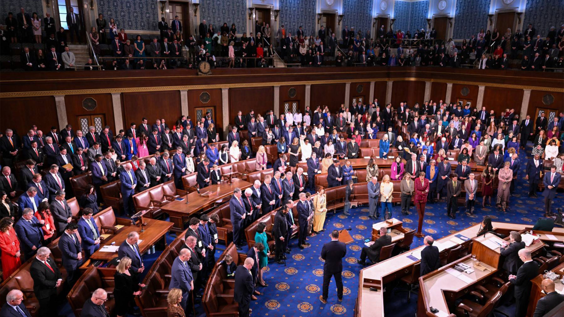 US House approves Russia sanctions legislation and forwards it to Trump