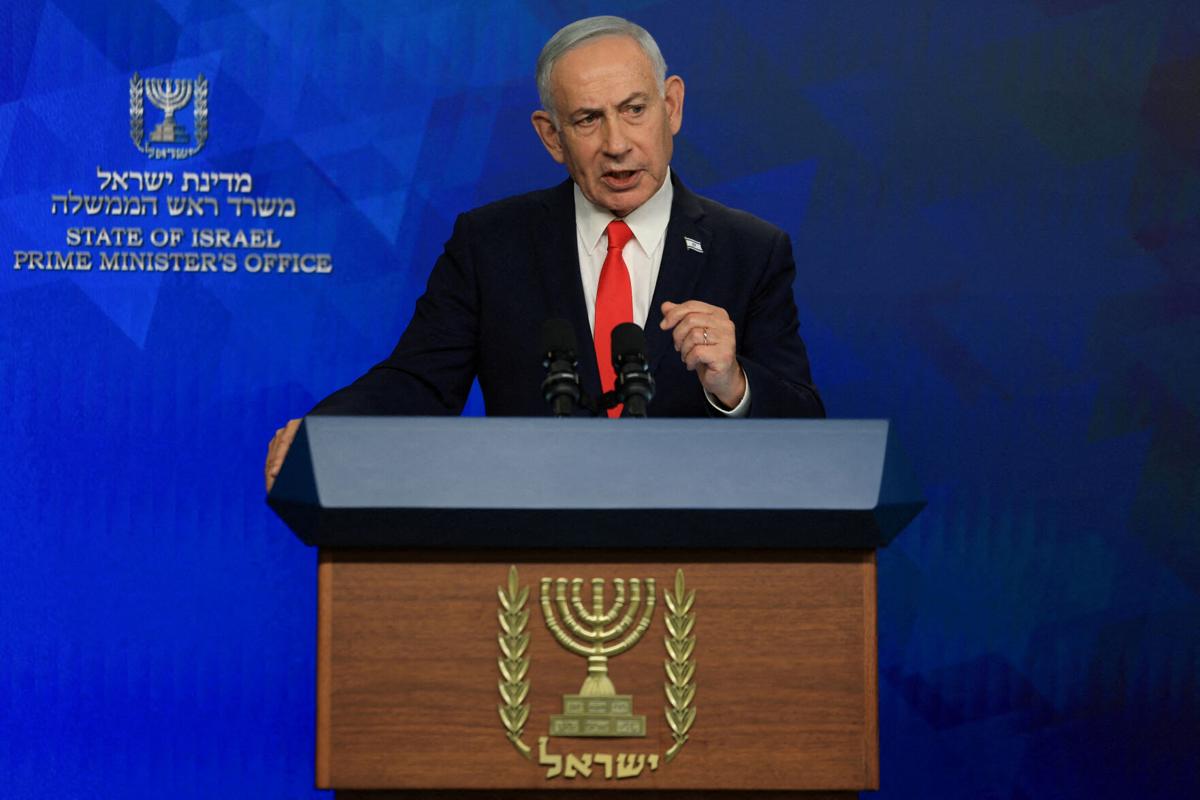 Netanyahu has issued an order for the removal of unauthorized settler outposts in the West Bank. As pressure from the US intensifies