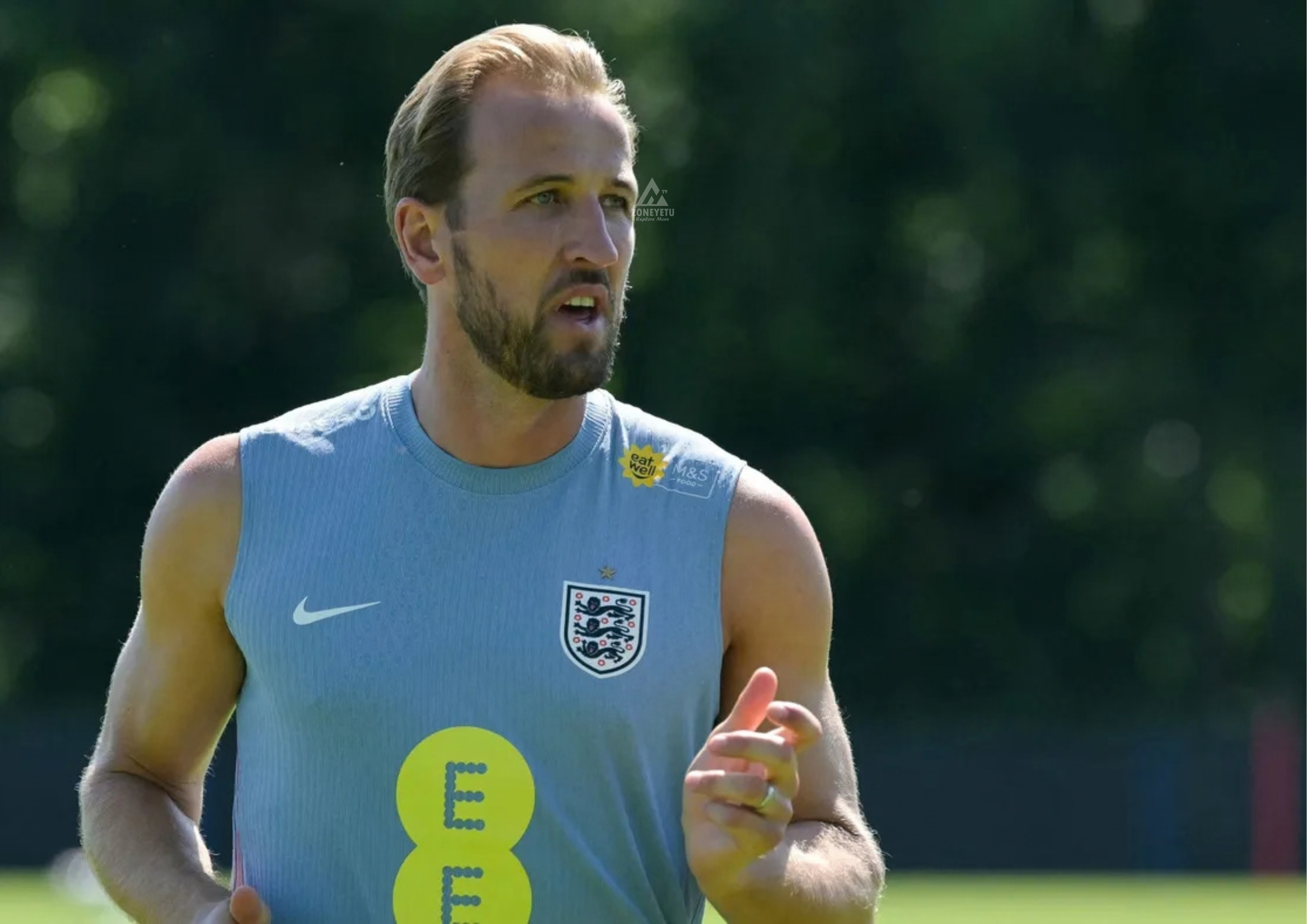 Harry Kane Afikiria Kucheza MLS na Kuwa Mpiga Mateke wa NFL kwa Wakati Mmoja