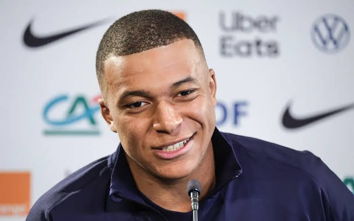 I can still win the Ballon d'Or despite a challenging season, says Mbappe
