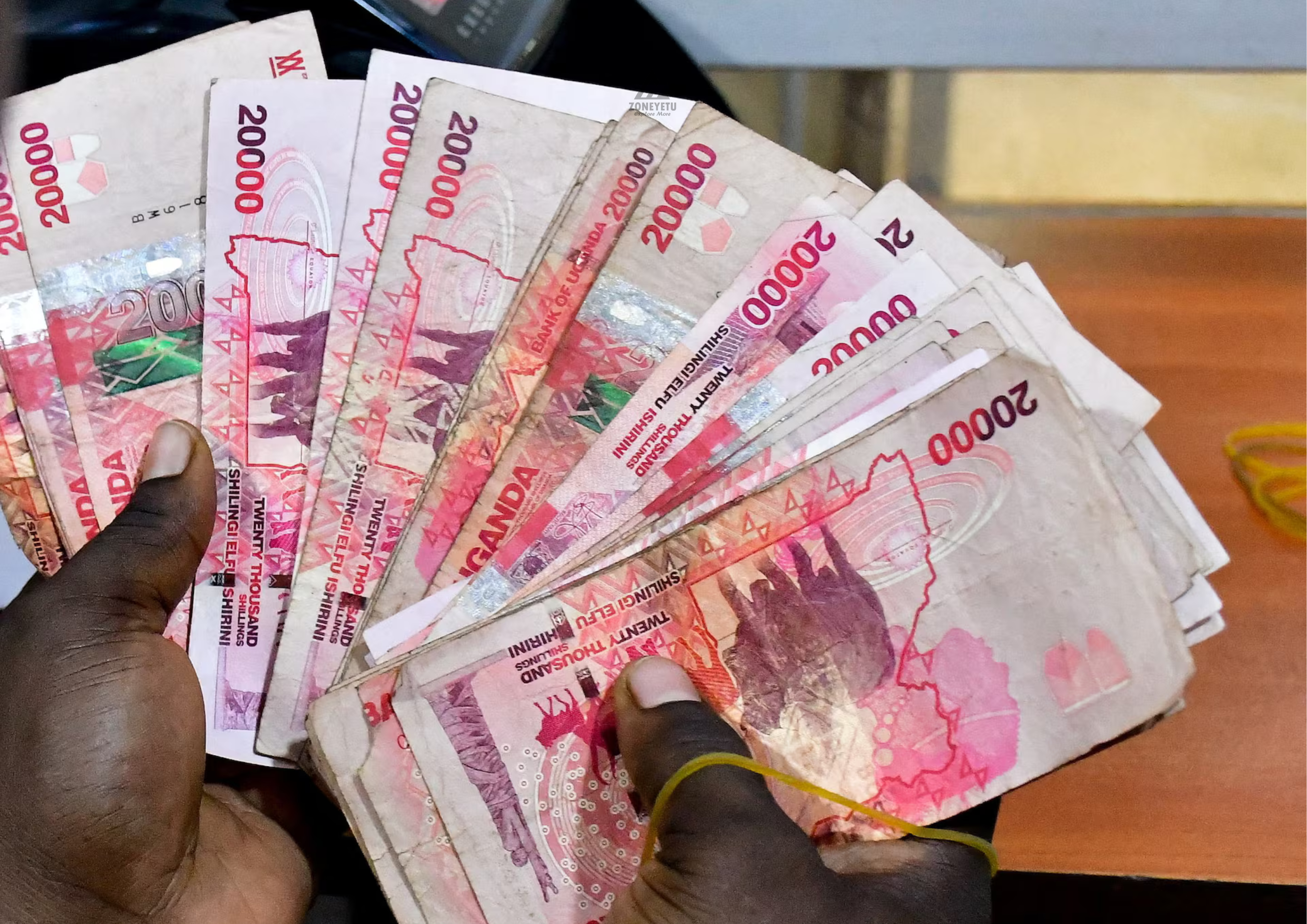 Benki Kuu ya Uganda Yaanza Kuuza Dola Baada ya Ongezeko la Riba Kushindwa Kuokoa Shilingi