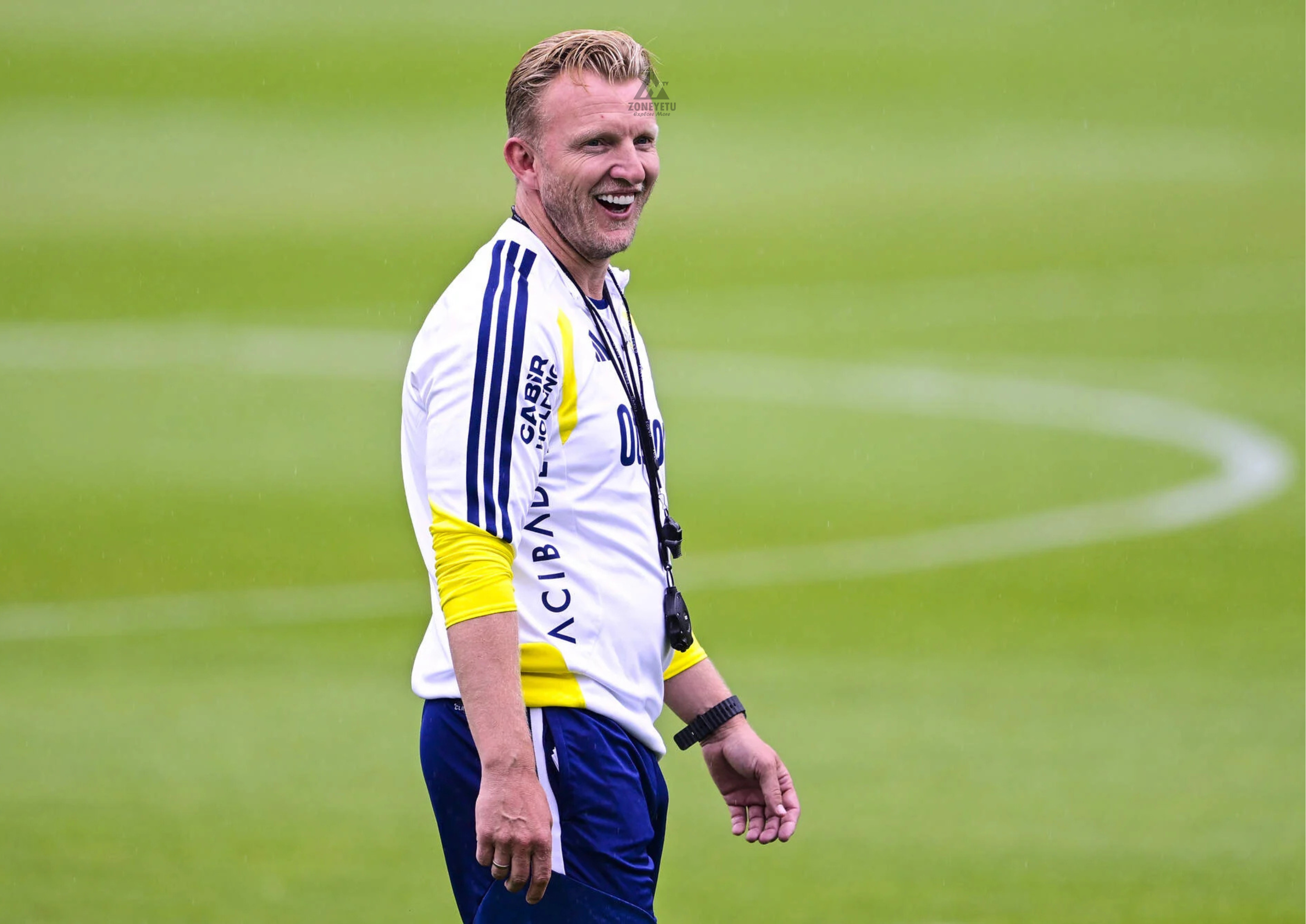 Dirk Kuyt Kuiongoza Fenerbahce kwa Muda Baada ya Kartal Kujiuzulu