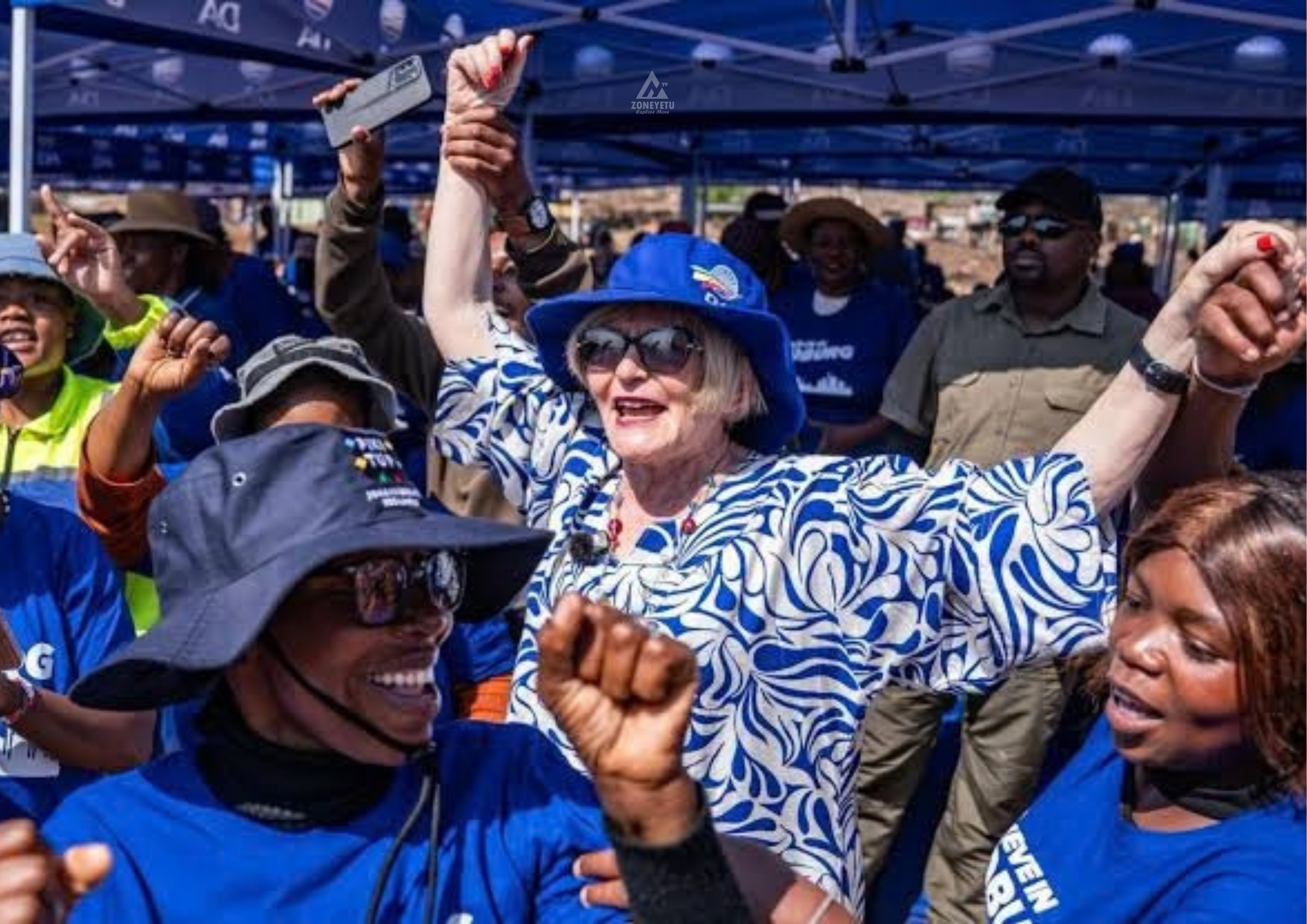 Helen Zille, “Bibi” wa Miaka 75, Atikisa Kinyang’anyiro cha Umeya wa Johannesburg
