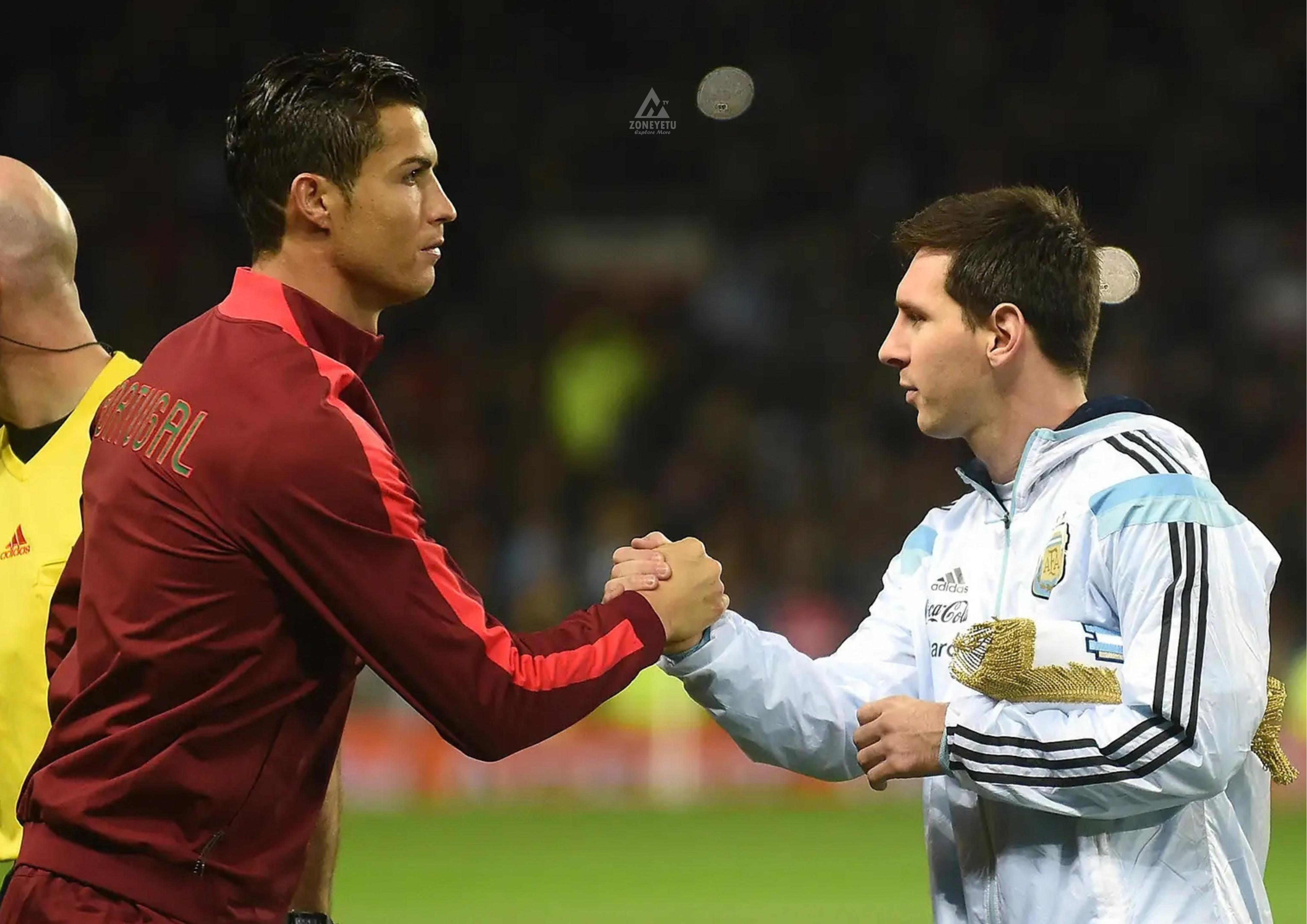 Cristiano Ronaldo Amtumia Lionel Messi Ujumbe Maalum wa Heshima
