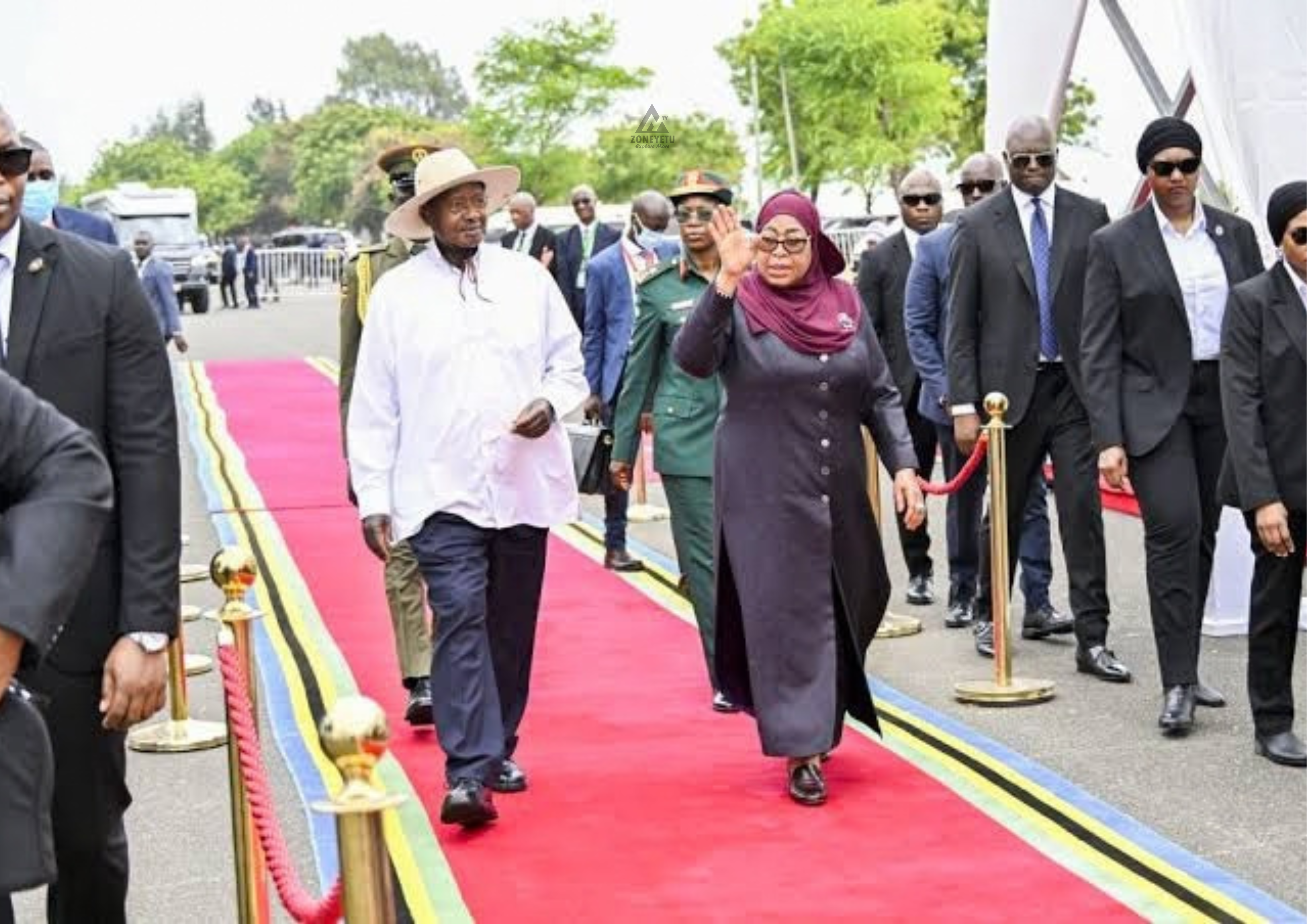 Museveni Kuzungumza na Suluhu Kuhusu Kuhamishwa kwa Kiwanda cha Kusafisha Mafuta Kwenda Lamu
