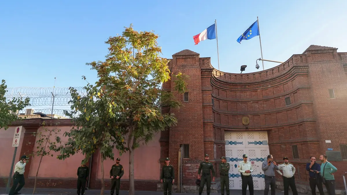 Tehran Shuts Down French Embassy-Linked Language Center