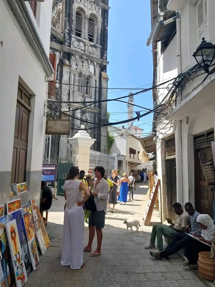 Stone Town Alley: Art, Culture and Community Spirit