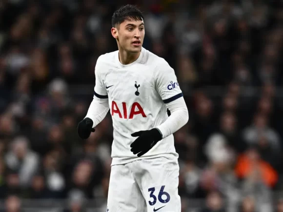 TOTTENHAM HOTSPUR – ALEJO VELIZ