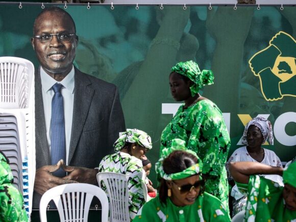 Senegal parliament begins debating presidential poll delay