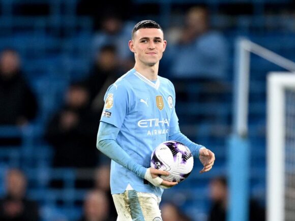 Man City star Foden, according to Rooney, will need “ten years” to develop to the level of a “similar” Liverpool player