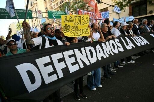 Huge Demonstrations in Argentina Regarding the Suggested Reduction in University Funding