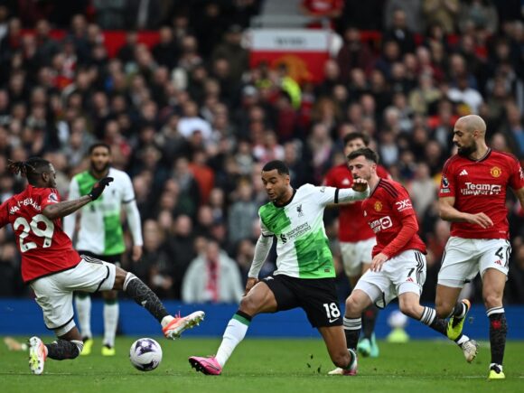 Arsenal gains the upper hand over Liverpool at Old Trafford as Man United holds