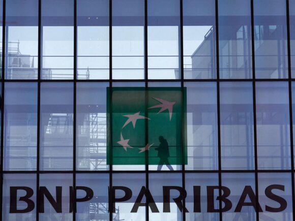 A US judge has ruled that BNP Paribas must be sued for the genocide in Sudan