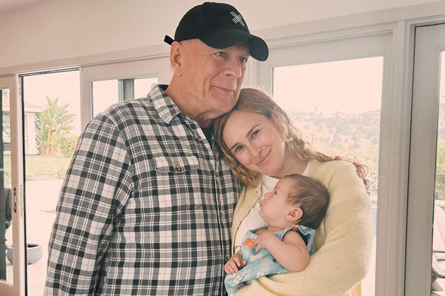 Rumer Willis Shares Adorable Photo of Dad Bruce Holding Daughter ...