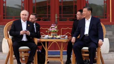 Putin will promote expanding trade between Moscow and Beijing in northeastern China