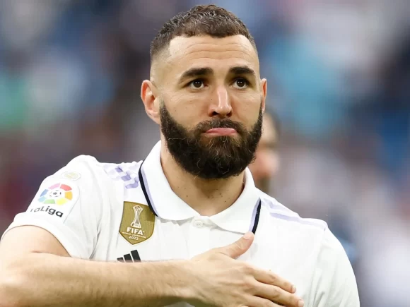 Benzema returns to Real Madrid to receive injury treatment