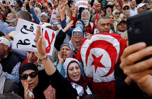 Ahead to the presidential election, Tunisia’s opposition demands the freedom of political opponents