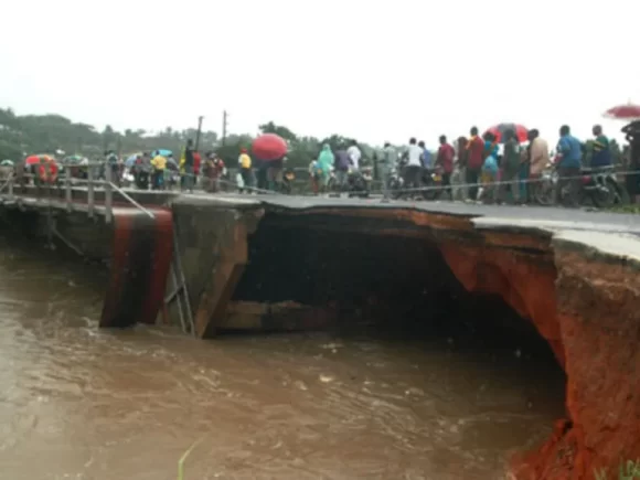 Tanzania blocks a main route as flooding destroys bridges