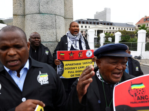 On Inauguration Day, Mandela’s Grandson Demands Protests Against the ANC’s Coalition With the DA