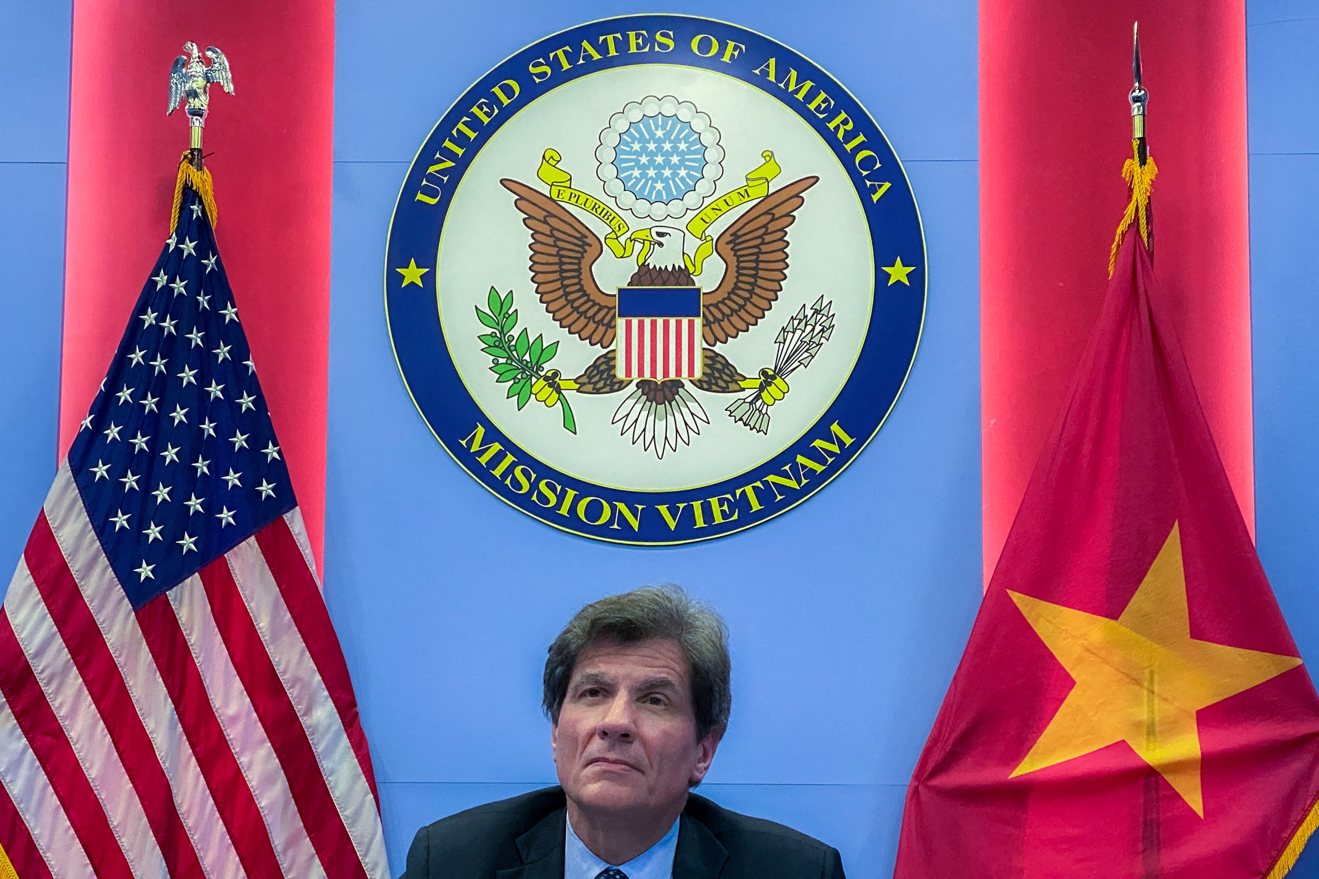 Days after Putin’s visit to Hanoi, the US invites the minister of Vietnam to discuss business