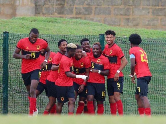 Angola advances to the semifinals of the Zim Eye in Group C