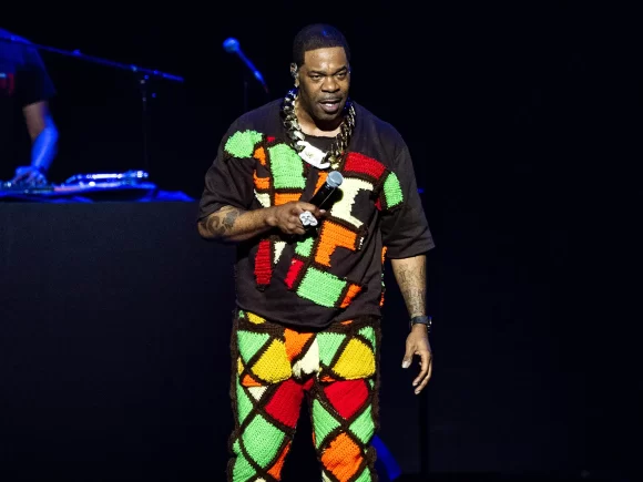 Busta Rhymes chastises the Essence Fest audience for using cell phones during the act: “Turn Off Their Crazy Devices!”