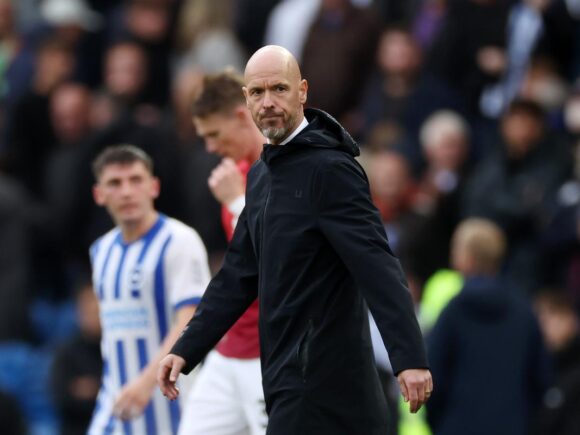 Ten Hag regrets the fact that he has conceded yet another late goal