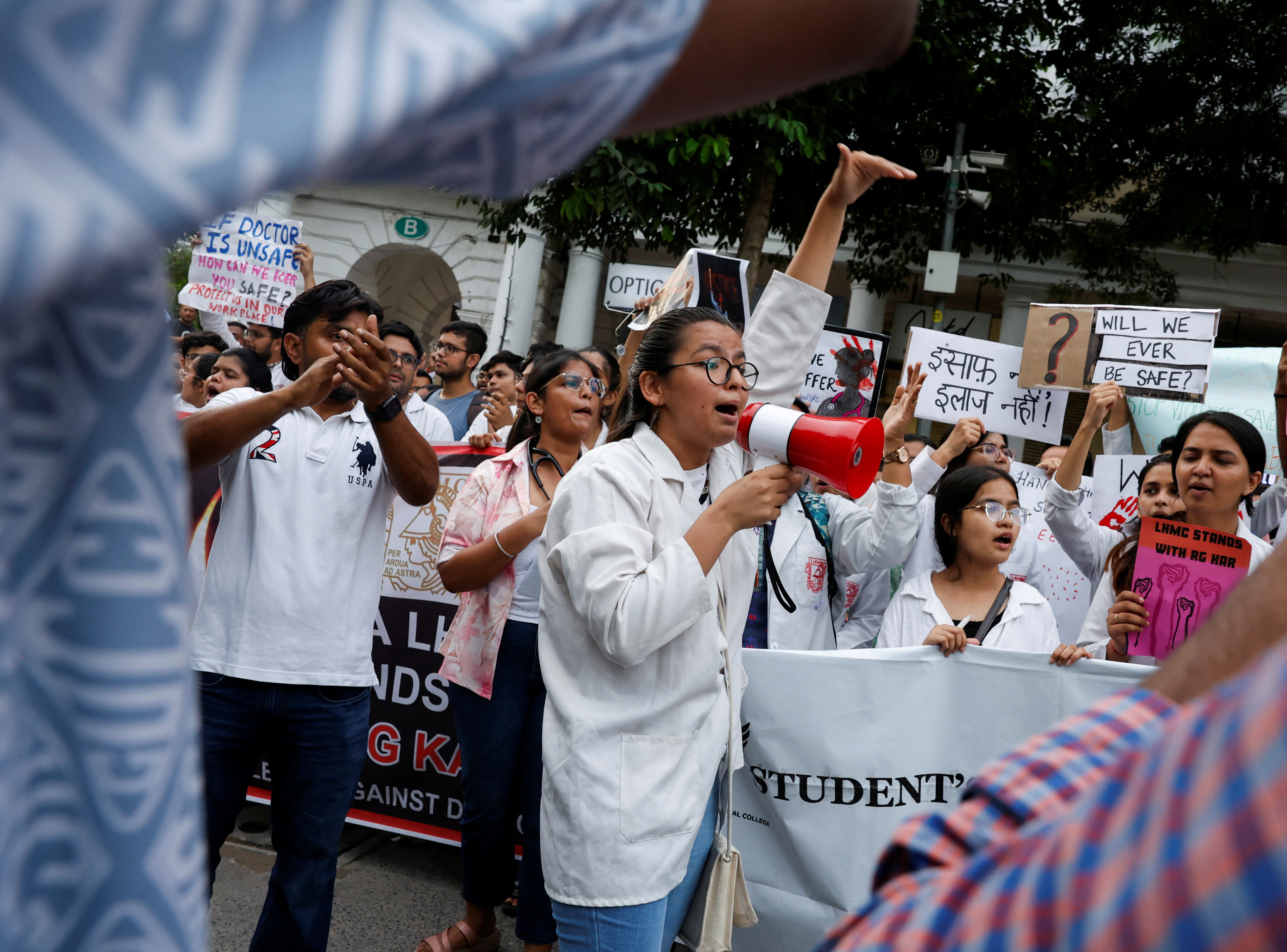 Indian physicians are refusing to cease their demonstrations in response to the rape and murder of a doctor