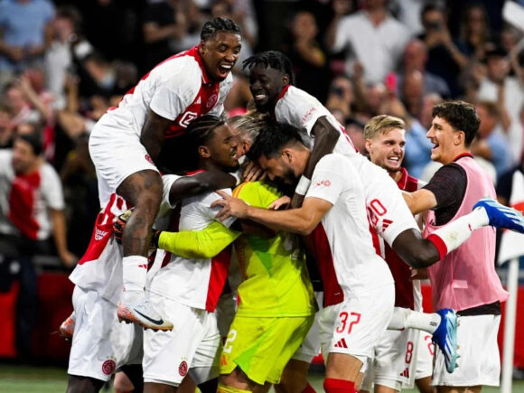 34 penalty shots were recorded by Ajax and Panathinaikos, setting a new UEFA record