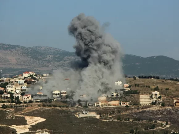 After radios go off, Israeli planes hit southern Lebanon