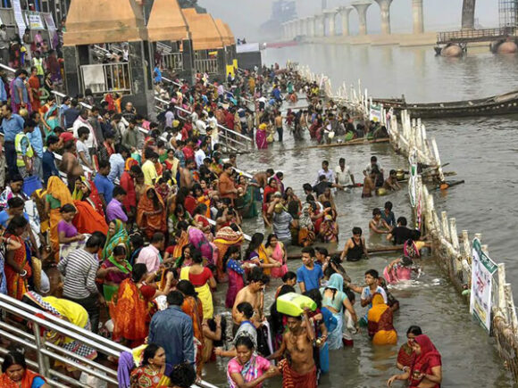 A Hindu festival in India causes dozens of children to die