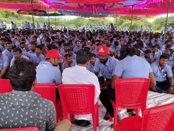 The Indian police have apprehended 104 Samsung workers who are striking in the midst of wage protests