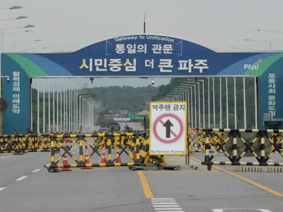 Kim Jong Un is preparing to demolish inter-Korean roads and isolate South Korea