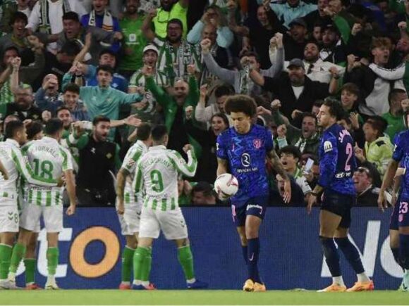 A 1-0 loss at Betis ends Atletico’s run of wins with an own goal by Gimenez