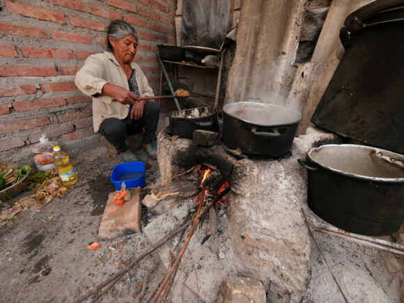 A food disaster happens in Argentina’s poor barrios