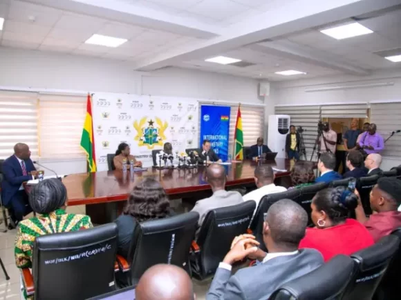 IMF and Ghana agree at the staff level to review the $3 billion loan package