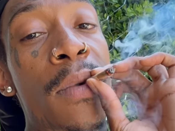 Wiz Khalifa Is Charged With Weed Smoking in Romania