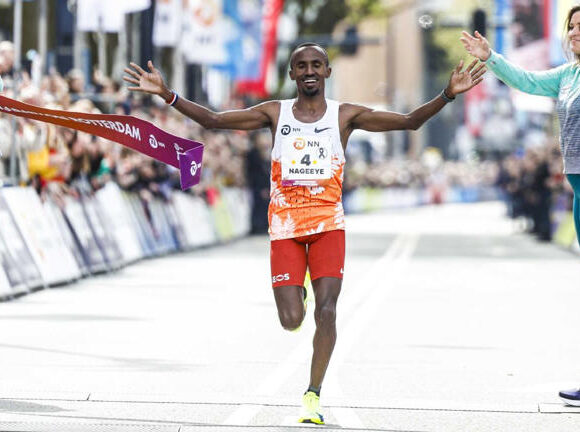 Nageeye beats Chebet, and Kenyan women take the top three spots in the New York City Marathon