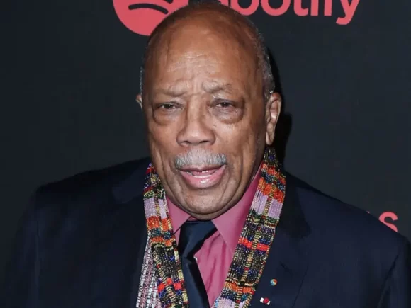 Quincy Jones, a famous music producer, dies at age 91 surrounded by his family