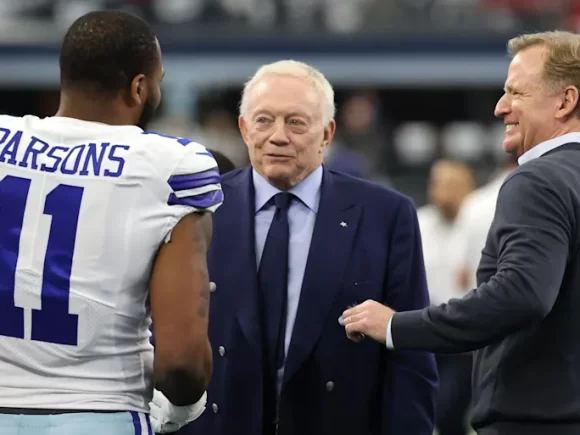 Jerry Jones: Micah Parsons will remain with the Cowboys