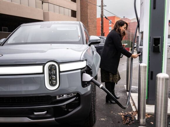 The US EPA has approved California’s plan to outlaw gas-only vehicles beginning in 2035