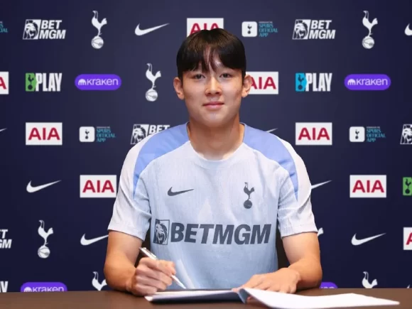 Yang, who is headed to Tottenham, is thrilled to see Son again