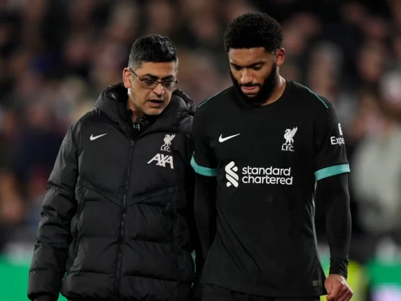 Gomez of Liverpool will be out for a while due to a hamstring injury