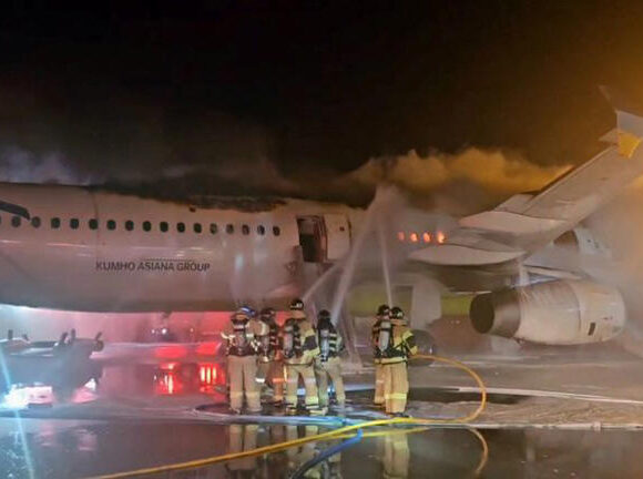 At the Busan airport in South Korea, an Airbus aircraft catches fire; no one is hurt