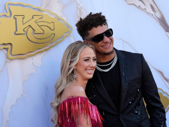 Patrick Mahomes and his wife welcome their third kid and celebrate a Golden moment