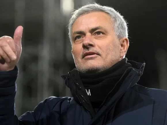 José Mourinho declares his will to coach a national team