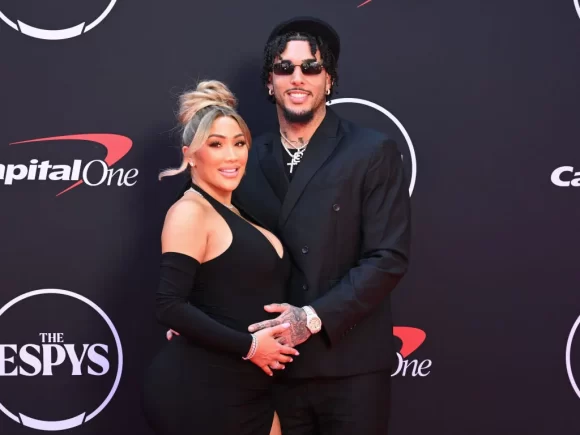 Two-Timing “Tweaker?” After Baby Mama Miss Nikki Baby claims that he has another woman pregnant, LiAngelo Ball firmly introduces a new girlfriend