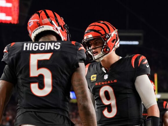 Bengals reportedly want to sign wide receiver Tee Higgins to a long-term contract, but they may tag him