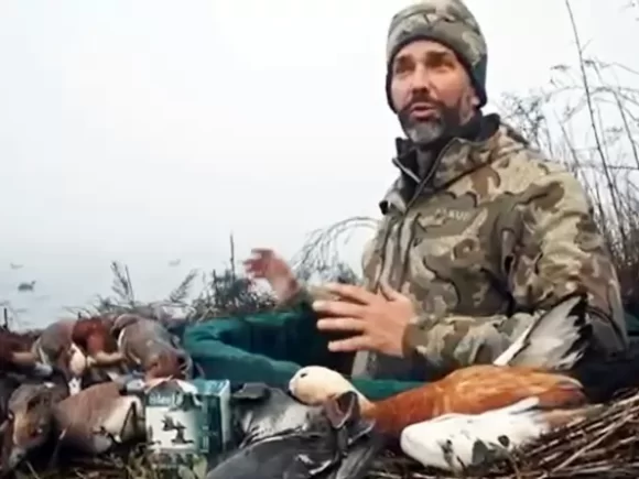 Donald Trump Jr. is charged with unlawful duck hunting close to Venice