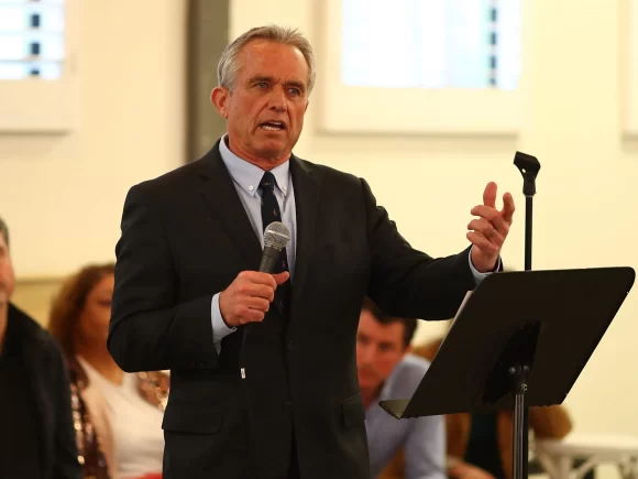 Robert F. Kennedy Jr. makes the untrue claim that measles outbreaks occur “every year” when Texas records its first measles fatality since 2015